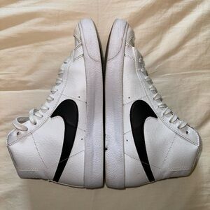 Nike Blazer Mid ‘77